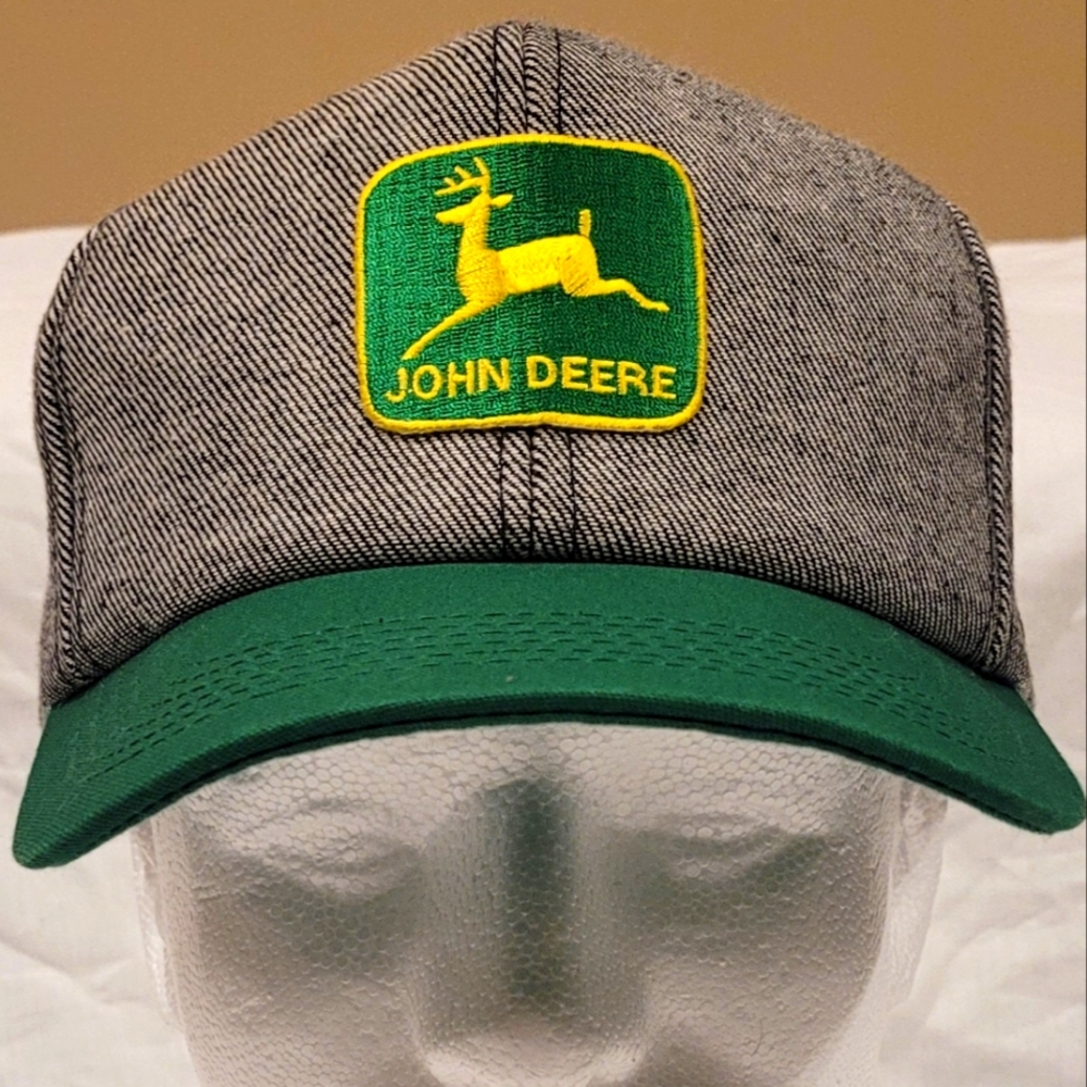 Vintage Adjustable snapback green and gray John Deere hat featuring a combine